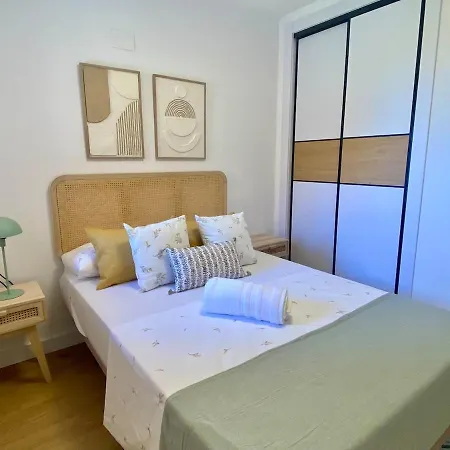 Apartmán Modern Flat With Sea Views *