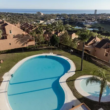 Modern Flat With Sea Views Marbella