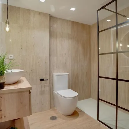 Modern Flat With Sea Views * 마르베야