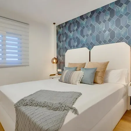 Modern Flat With Sea Views Apartamento