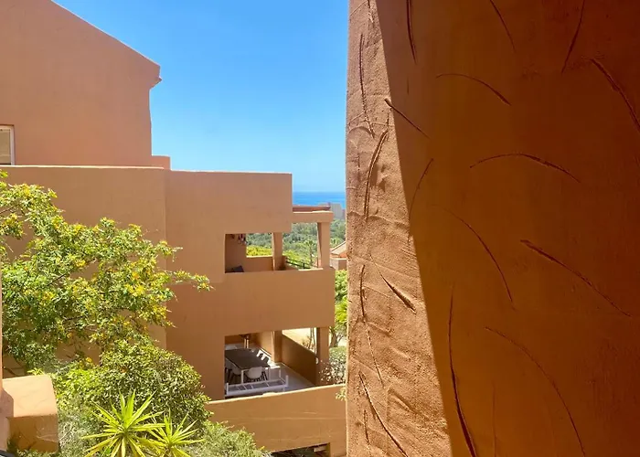 شقة Modern Flat With Sea Views *