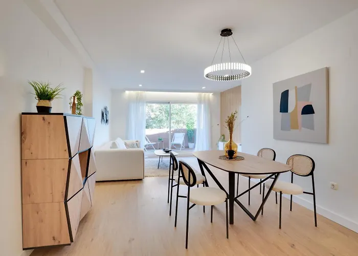 شقة Modern Flat With Sea Views