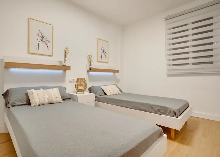 شقة Modern Flat With Sea Views